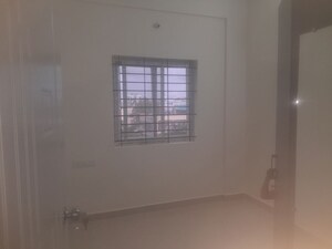 Room in 3 BHK Apartment at KVG Grandeur, Nri Layout – for Rent