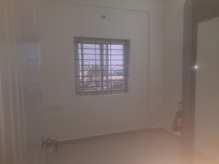 Room, kvg-grandeur 3 Bedroom 1500 Sq.Ft. Apartment In Nri Layout Bangalore 10444015