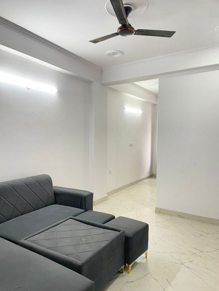 Bedroom, freedom fighters enclave 1 Bedroom 650 Sq.Ft. Apartment In Freedom Fighters Enclave Delhi 10444058