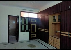 3 BHK Builder Floor For Rent in Vasundhara Sector 1