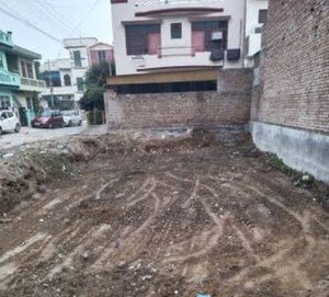  Plot For Sale in Sector 16 A