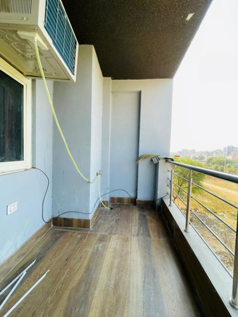 Kitchen, freedom fighters enclave 1 Bedroom 650 Sq.Ft. Apartment In Freedom Fighters Enclave Delhi 10444098