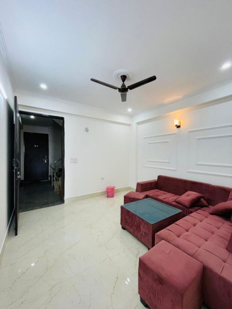 Bedroom, freedom fighters enclave 1 Bedroom 650 Sq.Ft. Apartment In Freedom Fighters Enclave Delhi 10444098