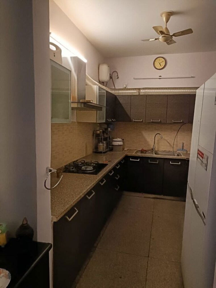 Kitchen, raheja-atharva 3 Bedroom 1803 Sq.Ft. Apartment In Sector 109 Gurgaon 10444132