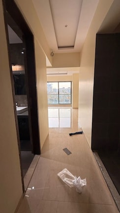 Office Space For Rent in Remi Commercio
