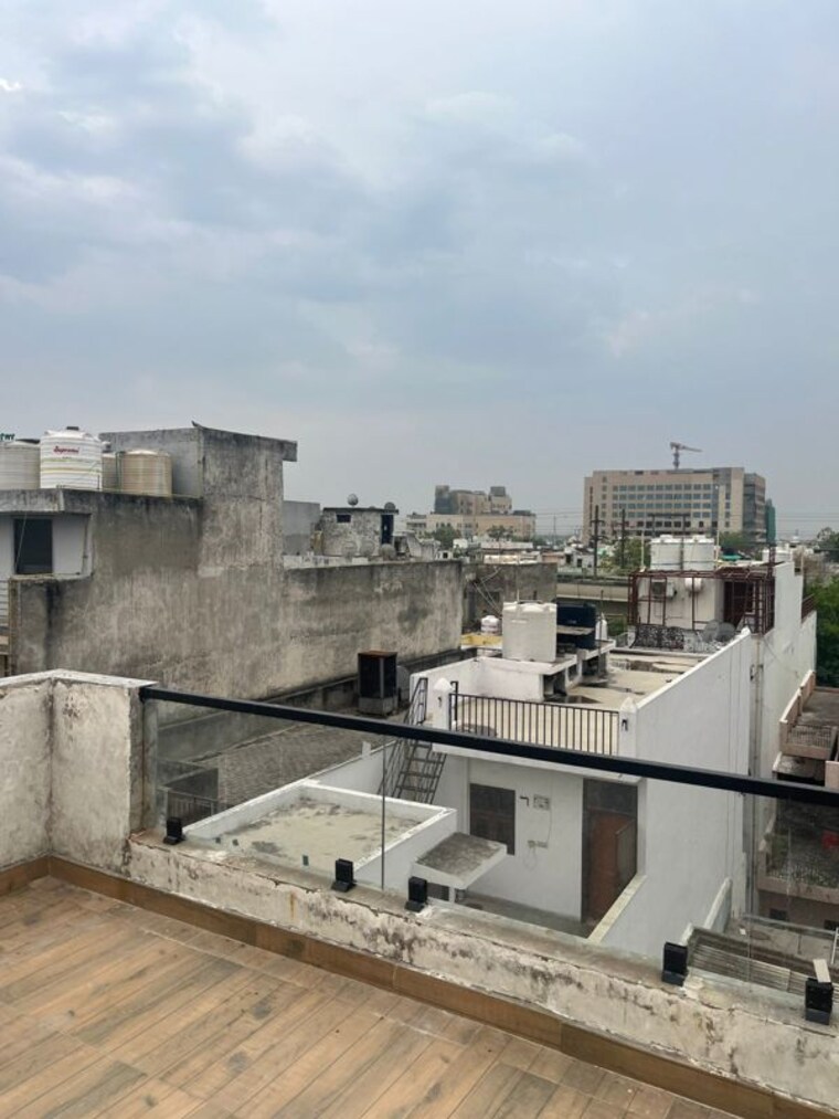 Exterior View, paschimpuri 2 Bedroom 30000 Sq.Ft. Independent House In Paschimpuri Delhi 10444149
