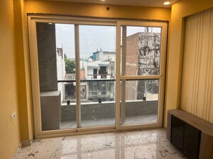 Room in 2 BHK Independent House at Paschimpuri – for Rent