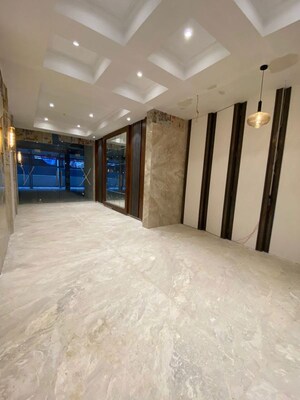 Room in 3 BHK Apartment at Jyoti Sukriti, Goregaon East – for Rent