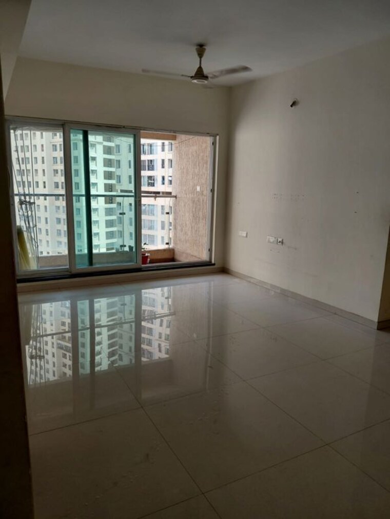 Room, rustomjee-urbania-azziano 3 Bedroom 1000 Sq.Ft. Apartment In Thane West Thane 10444157