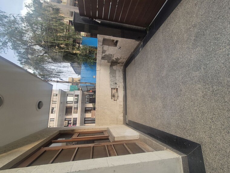 Balcony, sector 31 1 Bedroom 1000 Sq.Ft. Builder Floor In Sector 31 Gurgaon 10444184