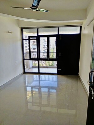 Room in 3 BHK Apartment at Dwarka – for Rent