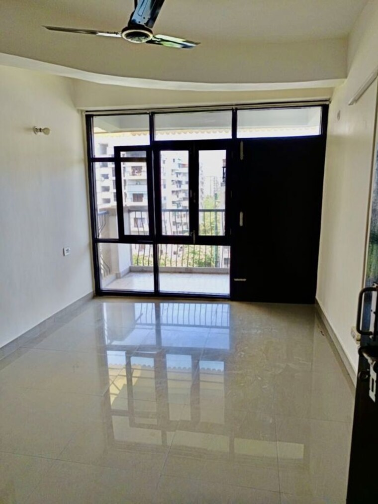 Room, dwarka 3 Bedroom 1800 Sq.Ft. Apartment In Dwarka Delhi 10444226