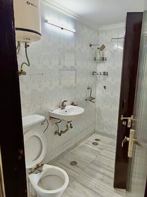 Bathroom in 3 BHK Apartment at Dwarka – for Rent