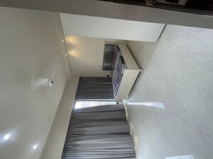 Staircase in 4 BHK Apartment at Seven Dhuleva, Malabar Hill – for Rent