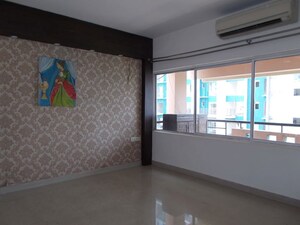 Room in 4 BHK Apartment at South City Villa, B L Saha Road – for Sale