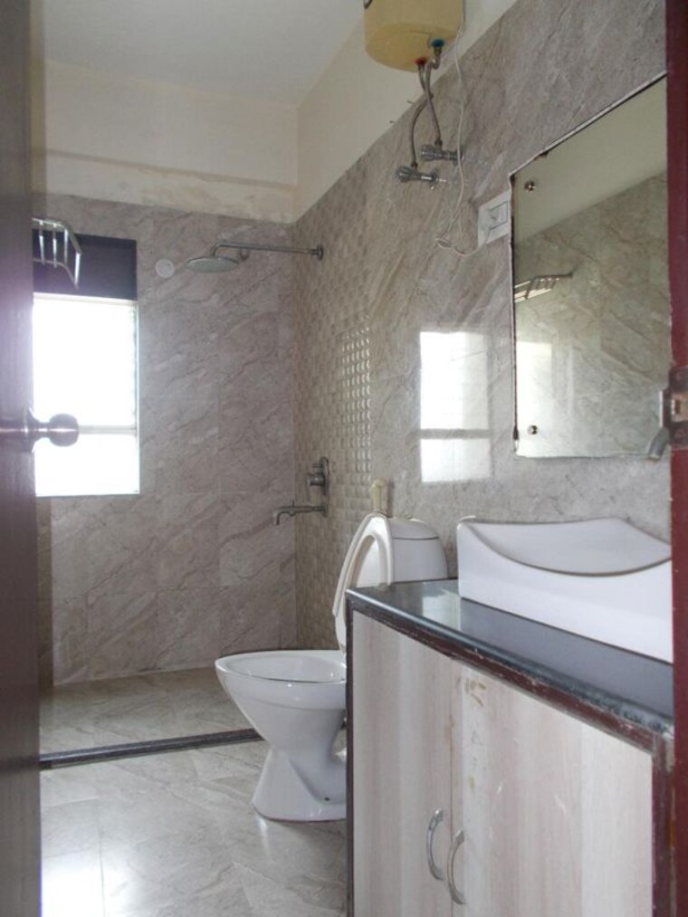 Bathroom, south-city-villa 4 Bedroom 2000 Sq.Ft. Apartment In B L Saha Road Kolkata 10444218