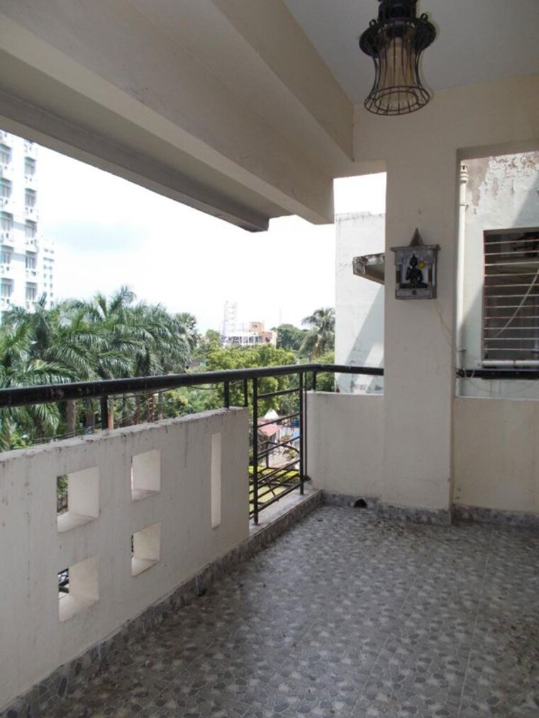 Balcony, south-city-villa 4 Bedroom 2000 Sq.Ft. Apartment In B L Saha Road Kolkata 10444218