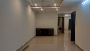 Room in 3 BHK Apartment at Jubilee Hills – for Rent