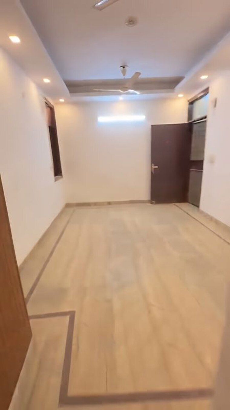 Room, rajpur 2 Bedroom 75 Sq.Yd. Builder Floor In Rajpur Delhi 10444240