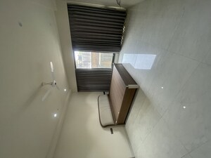 Staircase in 4 BHK Apartment at Seven Dhuleva, Malabar Hill – for Rent