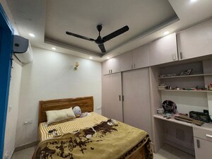 Bedroom in 2 BHK Builder Floor at South Extension ii – for Rent