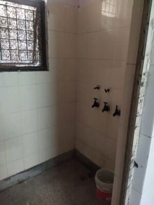 Bathroom in 2 BHK Apartment at Spaghetti Complex, Kharghar – for Sale