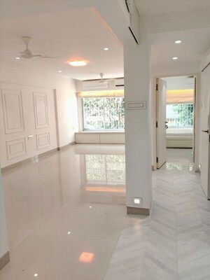 2 BHK Apartment For Rent in Bajaj Jade, Pali Hill