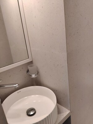 Bathroom in 2 BHK Apartment at Bajaj Jade, Pali Hill – for Rent