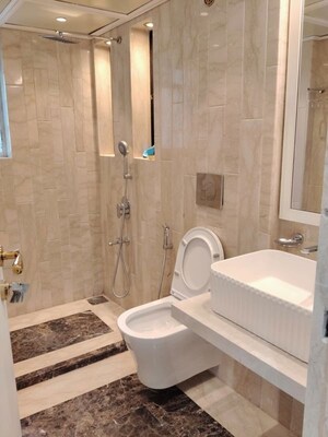 Bathroom in 2 BHK Apartment at Bajaj Jade, Pali Hill – for Rent