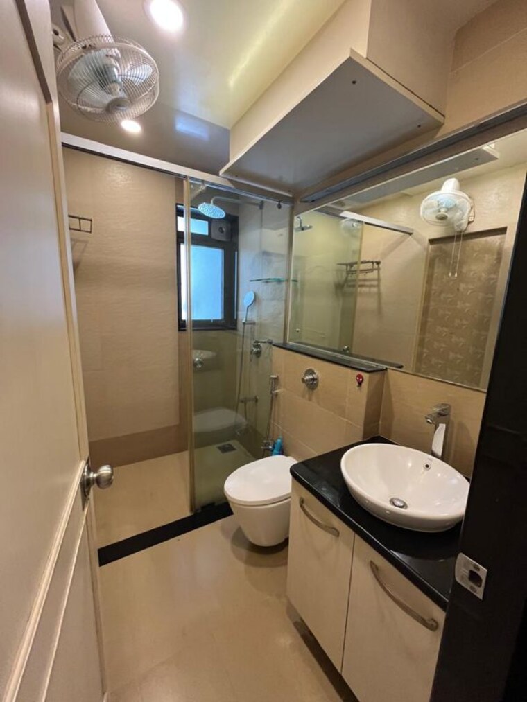 Team Area, vaswani-kalpana 3.5 Bedroom 1800 Sq.Ft. Apartment In Khar West Mumbai 10444299