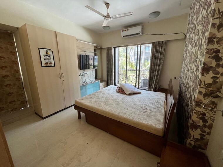 Bedroom, vaswani-kalpana 3.5 Bedroom 1800 Sq.Ft. Apartment In Khar West Mumbai 10444299
