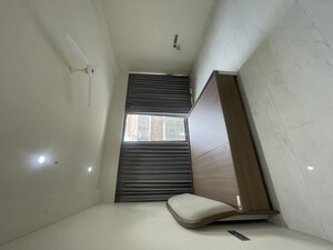 Staircase in 4 BHK Apartment at Seven Dhuleva, Malabar Hill – for Rent