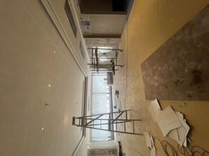 Staircase in 4 BHK Apartment at Seven Dhuleva, Malabar Hill – for Rent