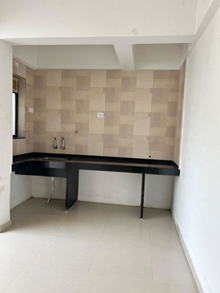 Kitchen, kolte-patil-rose-wood 3 Bedroom 2750 Sq.Ft. Penthouse In Undri Pune 10444293