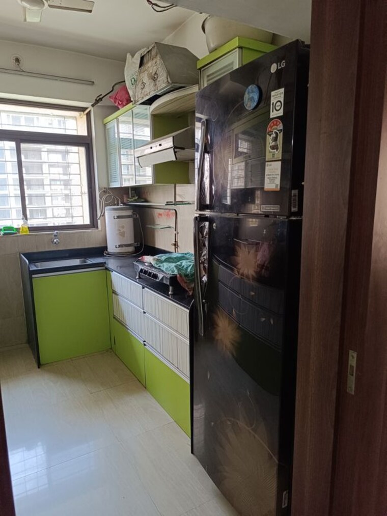 Kitchen, vijay-vilas-vega-building-1-to-6-chs-ltd 3 Bedroom 1200 Sq.Ft. Apartment In Kavesar Thane 10444320