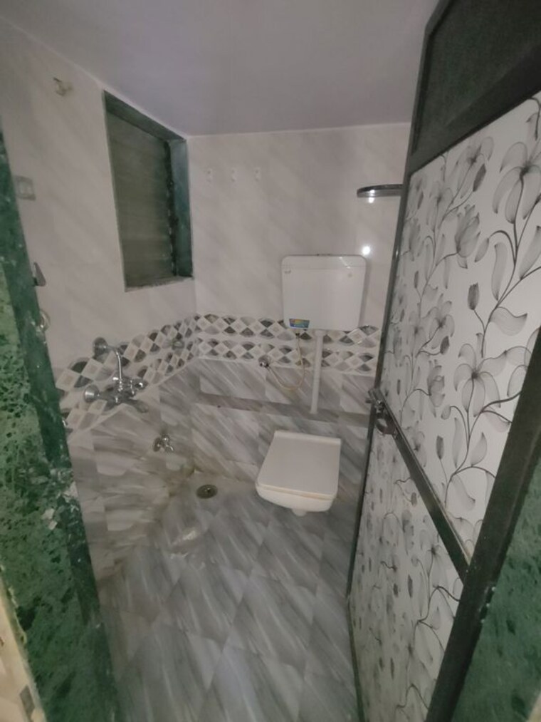 Bathroom, anand-park 2 Bedroom 1000 Sq.Ft. Apartment In Ambernath East Thane 10444330