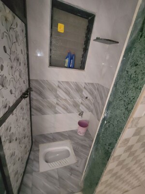 Bathroom in 2 BHK Apartment at Anand Park, Ambernath East – for Rent