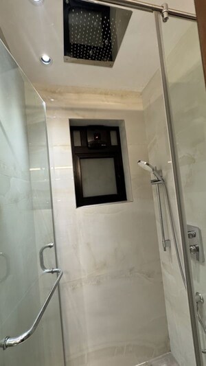 Bathroom in 3.5 BHK Villa at Khar West – for Rent