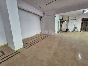  Office Space For Sale in Bdd Chawl