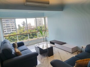 Team Area in 2 BHK Apartment at Palm Springs Cuffe Parade, Cuffe Parade – for Rent