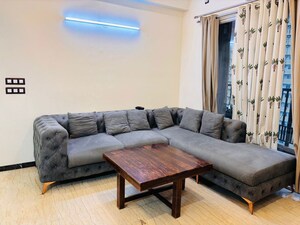 1 BHK Apartment For Rent in Nimbus The Hyde park, Sector 78