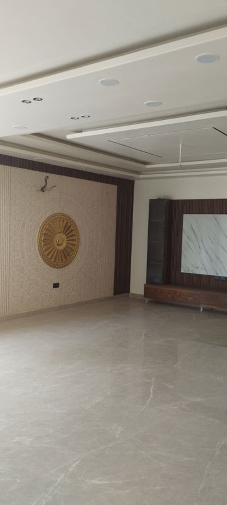 Room, sector 85 4 Bedroom 292 Sq.Yd. Builder Floor In Sector 85 Faridabad 10444436