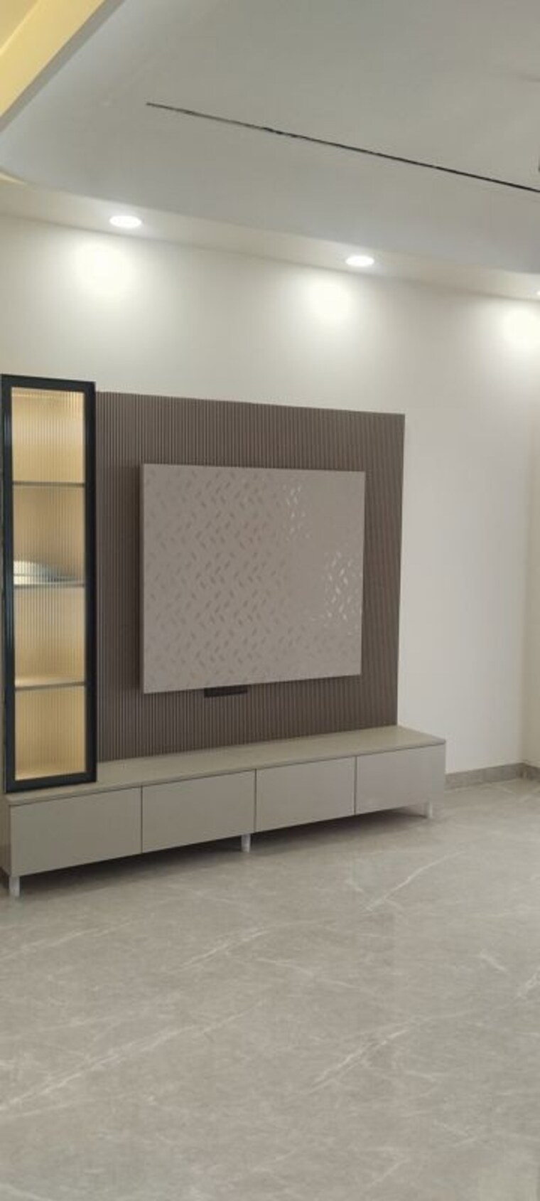 Room, sector 85 4 Bedroom 292 Sq.Yd. Builder Floor In Sector 85 Faridabad 10444436