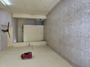  Shop For Rent in Hubtown Sunmist, Andheri East