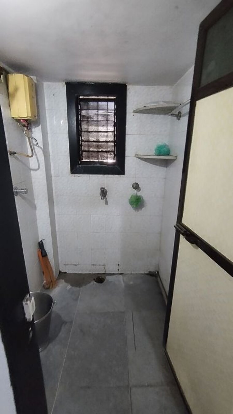 Bathroom, om-surya-chs-dombivli 2 Bedroom 700 Sq.Ft. Apartment In Dombivli West Thane 10444463