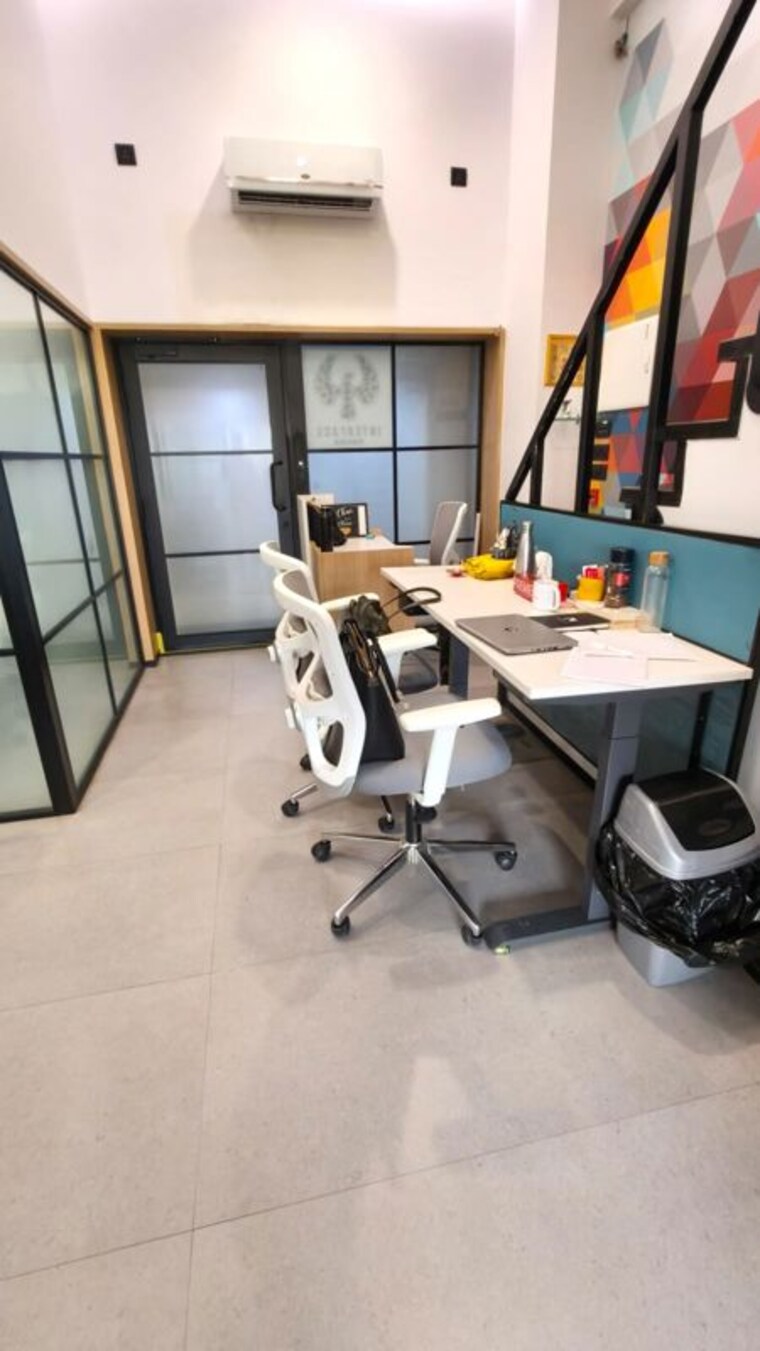 Team Area, mindspace Commercial Office Space 1140 Sq.Ft. In Mindspace Mumbai 10444444