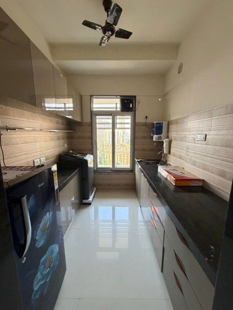 Kitchen, sheth-avante 1.5 Bedroom 750 Sq.Ft. Apartment In Kanjurmarg West Mumbai 10444485