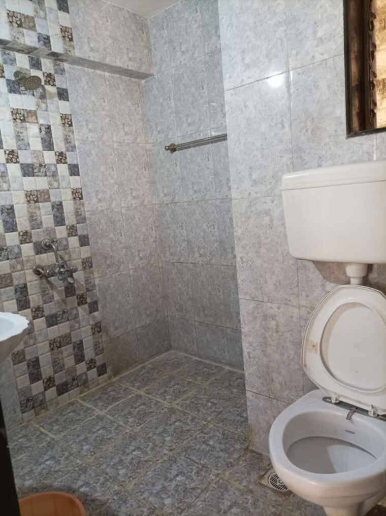Bathroom, jyoti-apartments 2 Bedroom 1100 Sq.Ft. Apartment In Ghatkopar East Mumbai 10444473