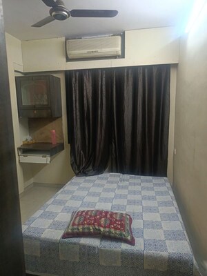 Bedroom in 2 BHK Apartment at Lodha Paradise, Majiwada – for Rent