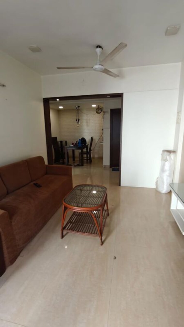 Living Room, k-raheja-corp-maple-leaf 1 Bedroom 600 Sq.Ft. Apartment In Powai Mumbai 10444506